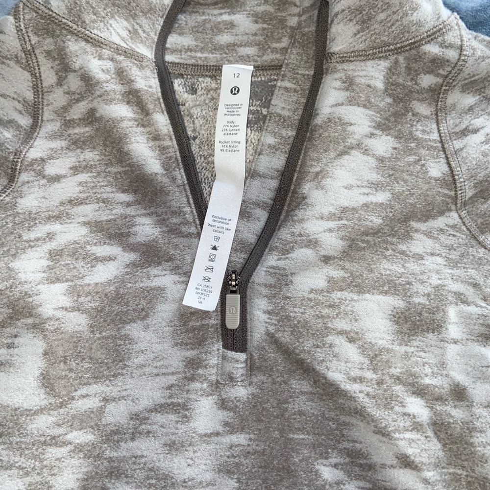 Lululemon IT'S RULU RUN HALF-ZIP - Picture 4 of 6